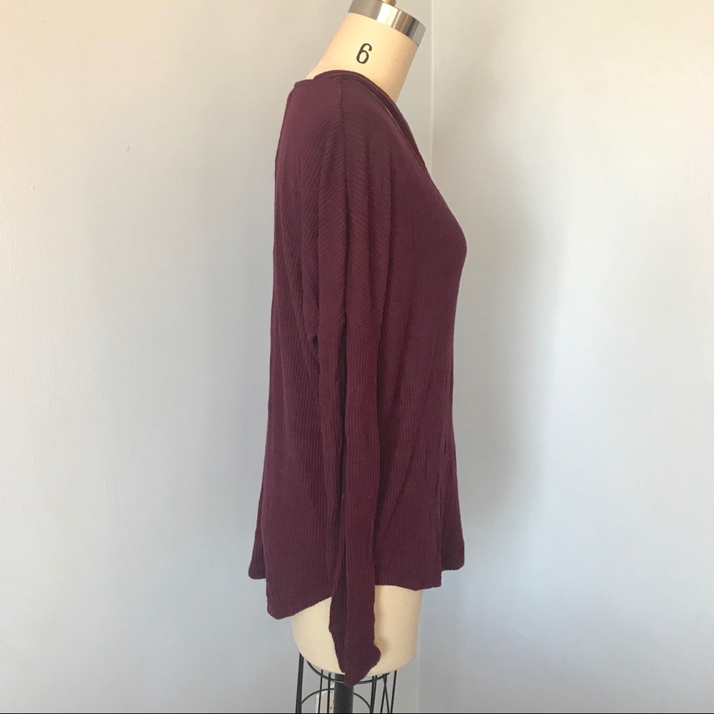 Express Pullover Loose Fit Sweater - Picture 5 of 8